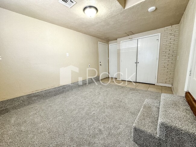 Photo - 3233 NW 43rd St