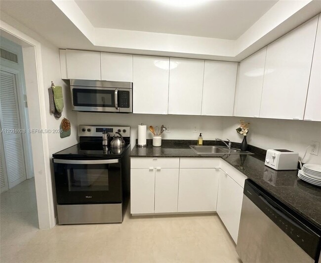 Photo - 1881 Middle River Dr Unit 704