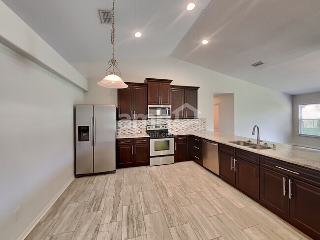 14138 Devan Lee Dr W