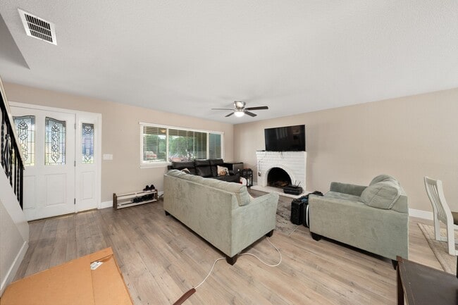 Photo - 123 Lido Cir Unit 1