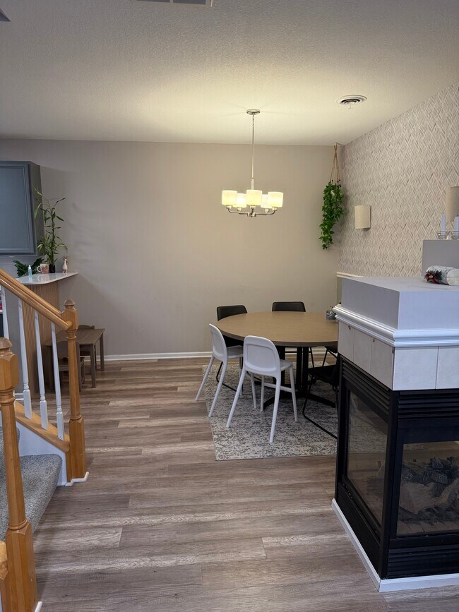 Photo - 11190 204th St W