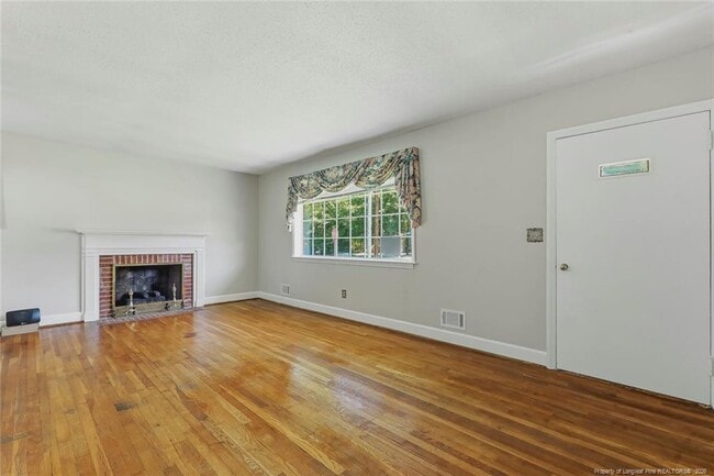 Photo - 2902 Cornell Dr