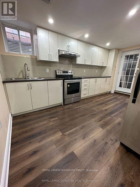 Photo - 36 Ferncastle Crescent