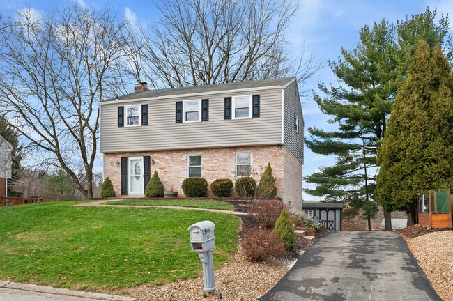 Photo - 108 Kings Point Rd