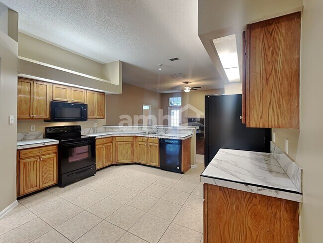 Photo - 1041 Blackberry Ln