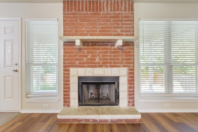 Photo - 4524 Canyon Ridge Dr