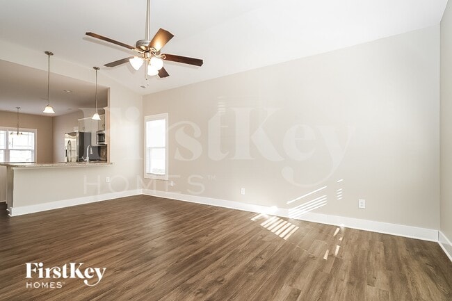 Photo - 4727 Holders Rd