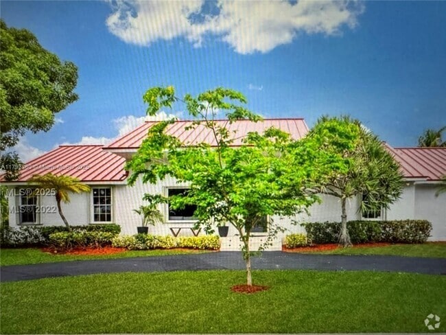 Building Photo - 15030 SW 89th Ave Rental