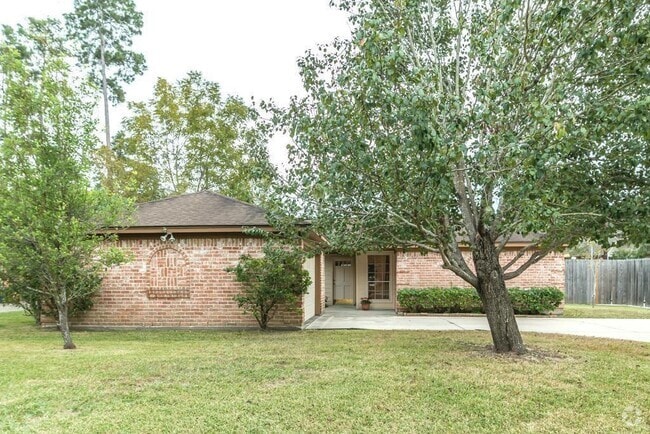 Building Photo - 805 Thornwood Dr Rental