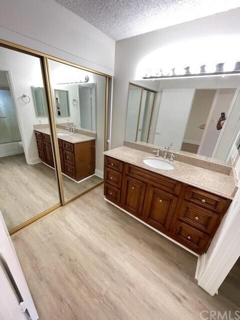 Photo - 1030 W MacArthur Blvd Unidad 80