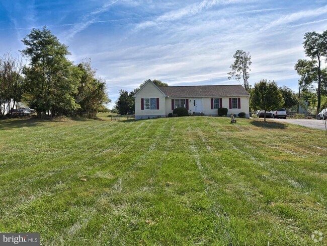 Building Photo - 5801 Tobery Rd Unit 2 Rental