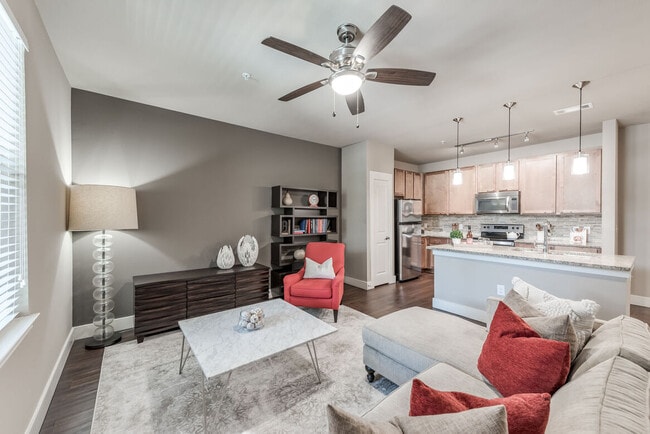 Photo - Grand Reserve