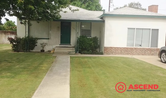 Building Photo - Charming 3 Bedroom Home in Oildale!