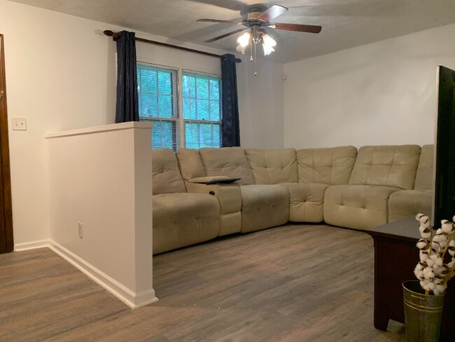 Photo - 4251 Mink Livsey Rd