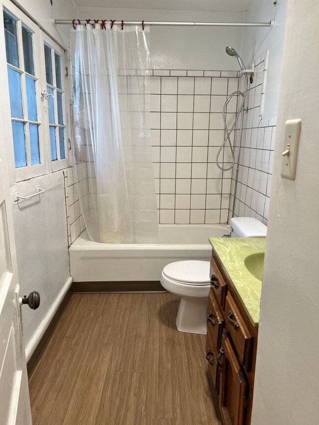 Photo - 739 Dunlap St Unidad 739 - 2