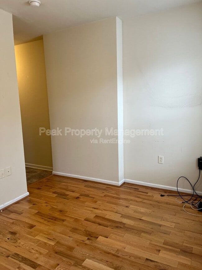 Photo - 1106 W Main St Unidad Apt 3