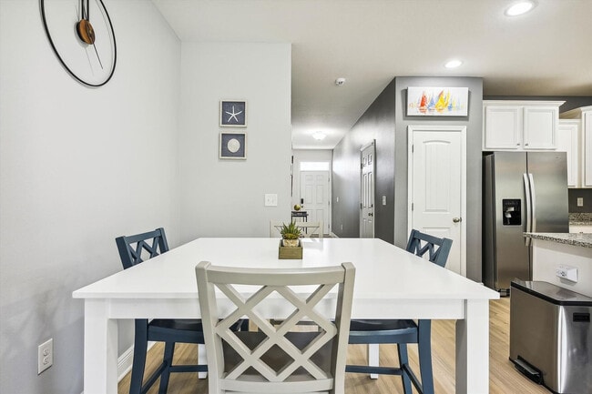 Photo - 7664 Shadow Lake Dr Unit SI ID1523352P