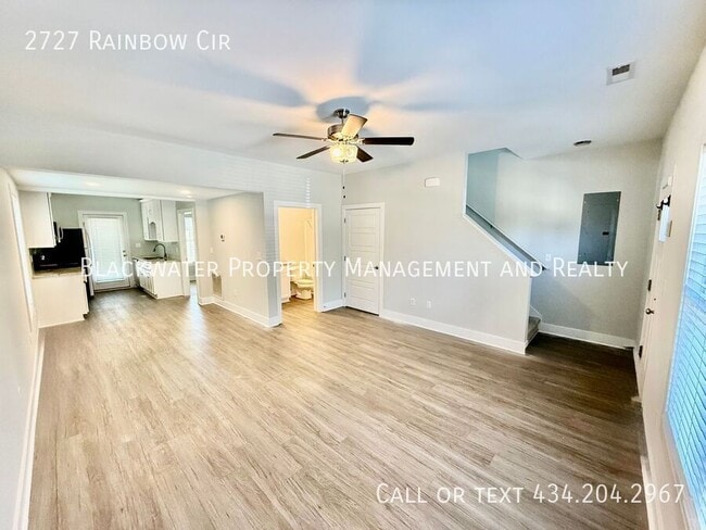 2727 Rainbow Cir