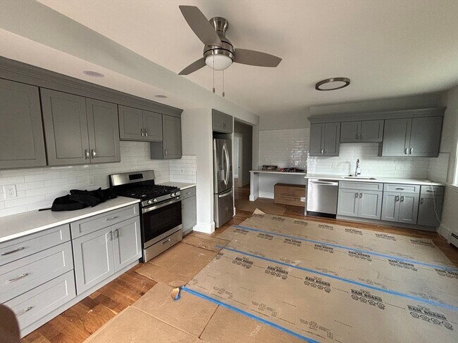 Photo - 61 Waverly St Unit 1