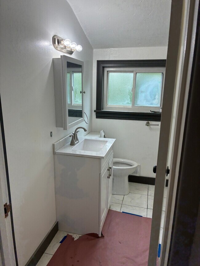 Photo - 4829 Interboro Ave