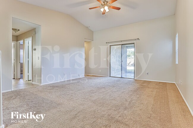 Photo - 2794 W Mira Dr