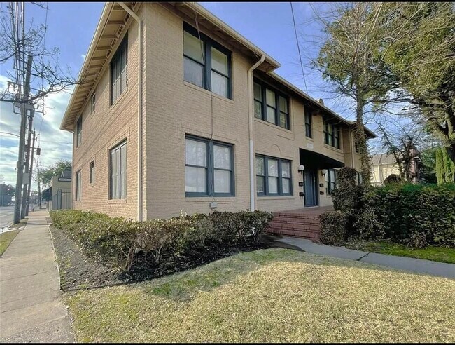 Photo - 2528 Driscoll St Unit A