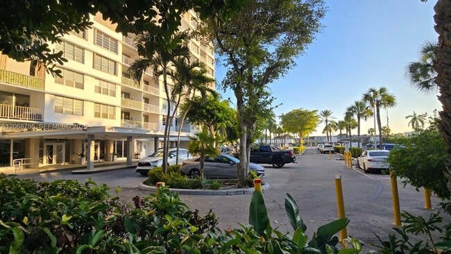 Photo - 1865 79th Street Causeway Unidad 2J