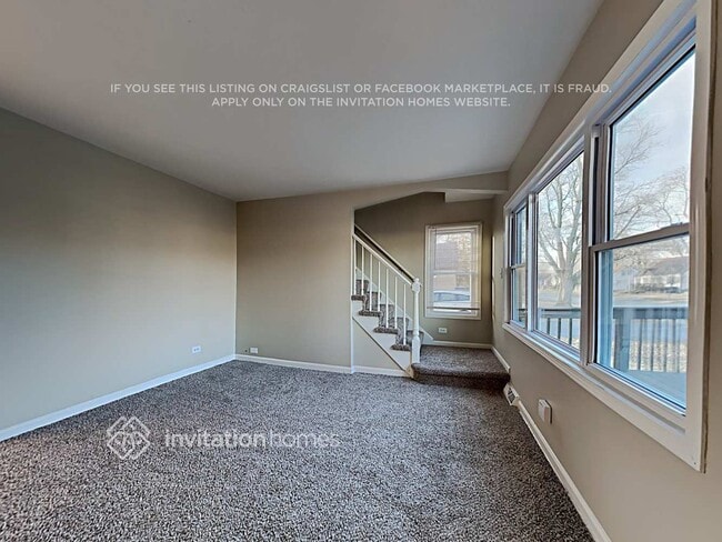 Photo - 9307 Nordica Ave