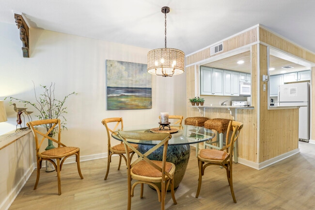 Photo - 623 Bayou Dr