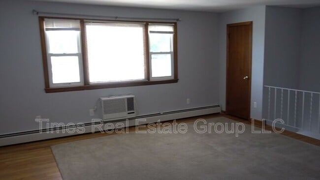Photo - 708 Carmen Dr Unit Apt B