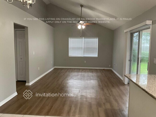 Photo - 1897 Crane Creek Blvd