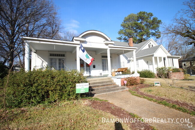 Building Photo - 844 Belhaven St Rental