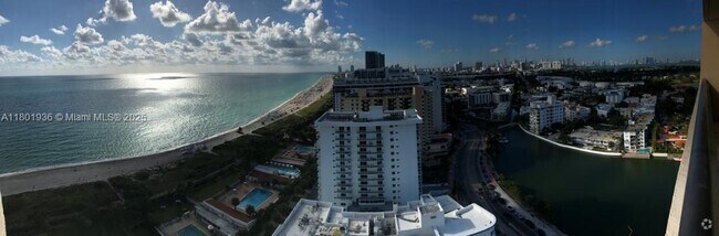 Building Photo - 2555 Collins Ave Unit 1114 Rental