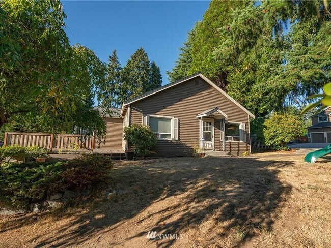 3 Bedroom Single Family Home in Lynnwood - 3 Bedroom Single Family Home in Lynnwood