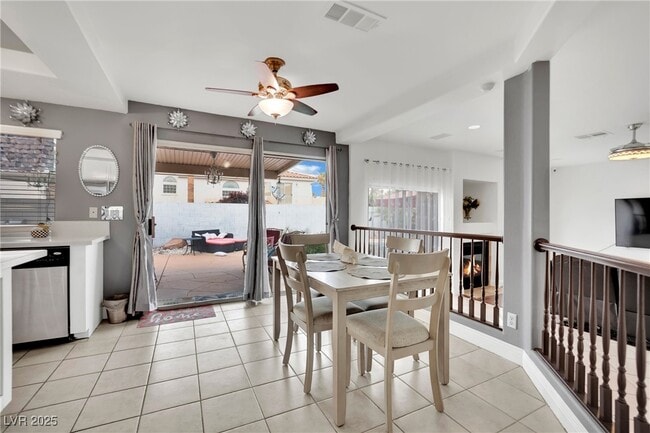 Photo - 1860 Autumn Gold Ave