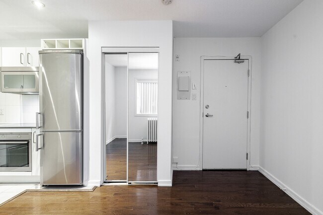 Photo - 56 Maitland Street Unit 206