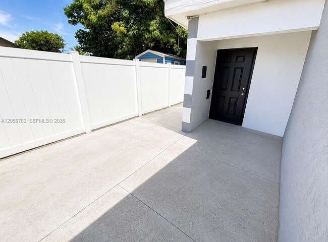 Building Photo - 3461 Charleston Blvd Unit 2
