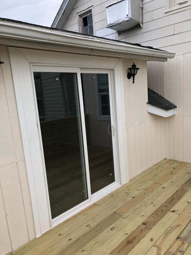 Photo - 3 bedroom 2 bath Home in Alburtis Unit 2nd FL BLACK 83