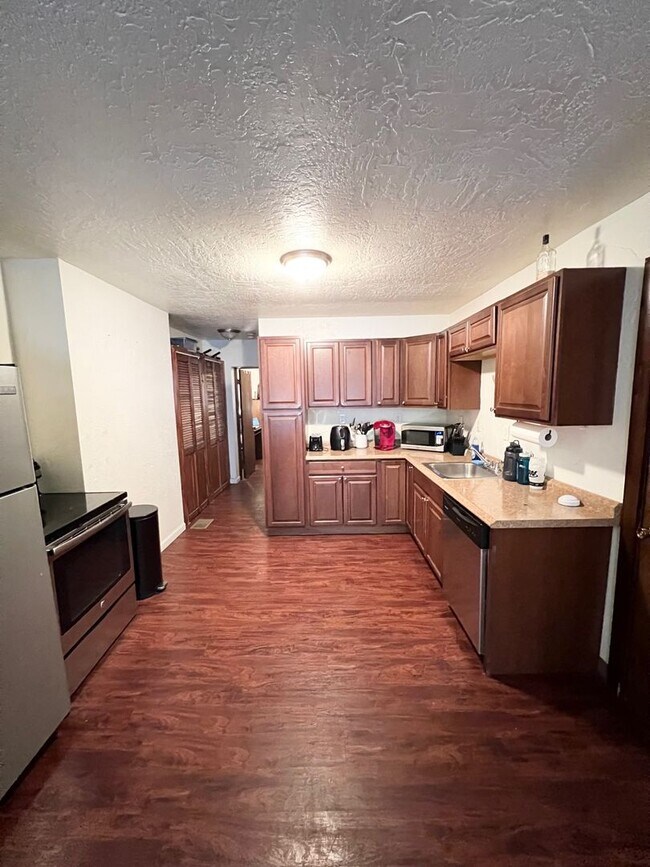 Photo - 79 S 16th St Unidad Apt #1
