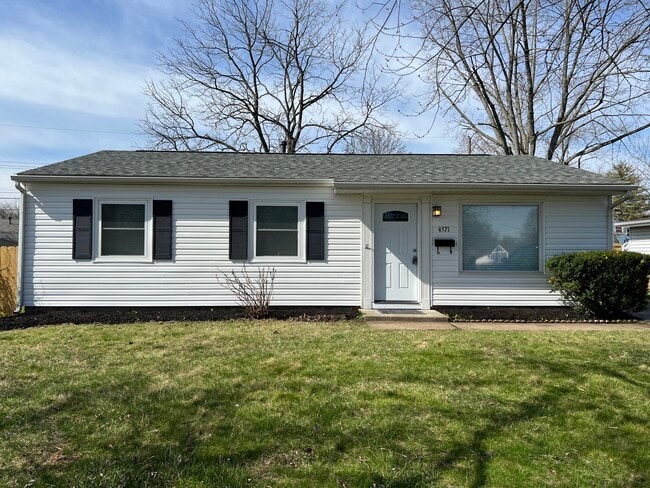 Photo - 4571 Moraine Ave