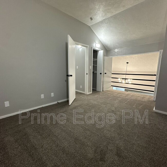 Photo - 1801 Ridgehaven Ct