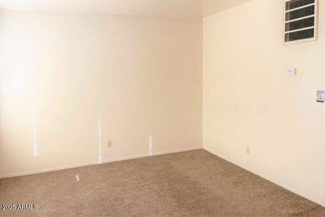 Photo - 1211 W Apache Trail Apartment Unit F