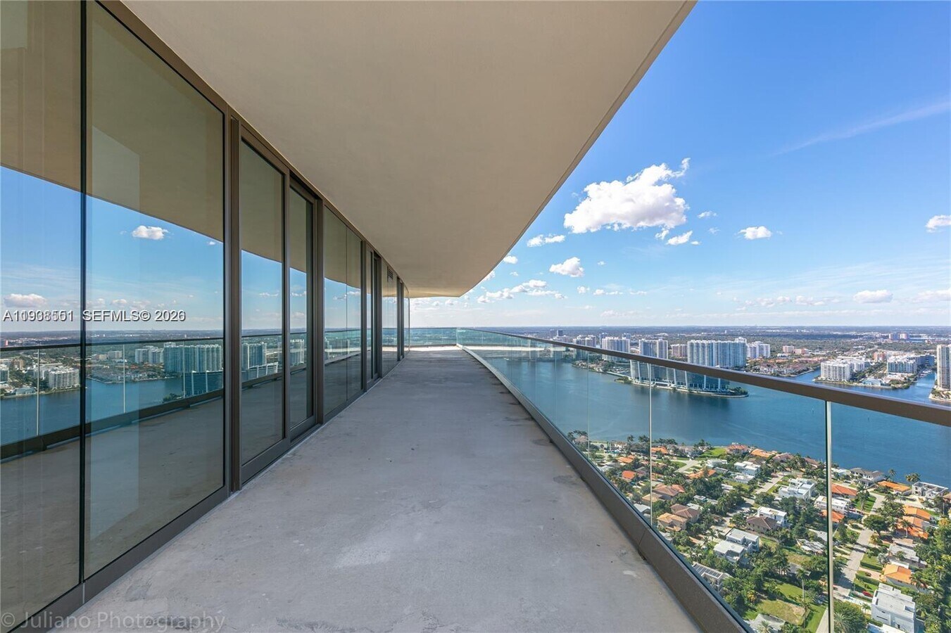 Photo - 18975 Collins Ave Unit 4705