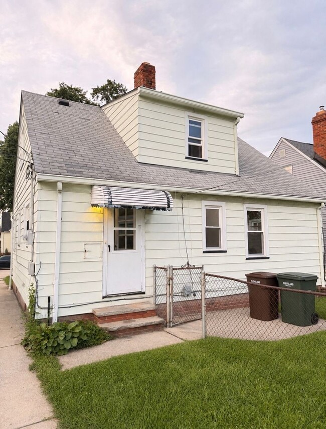 Photo - 5503 Allanwood Rd