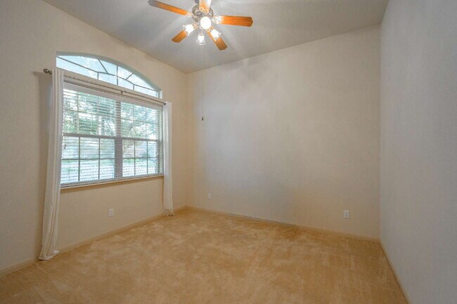 Photo - Charming home in Pearland!