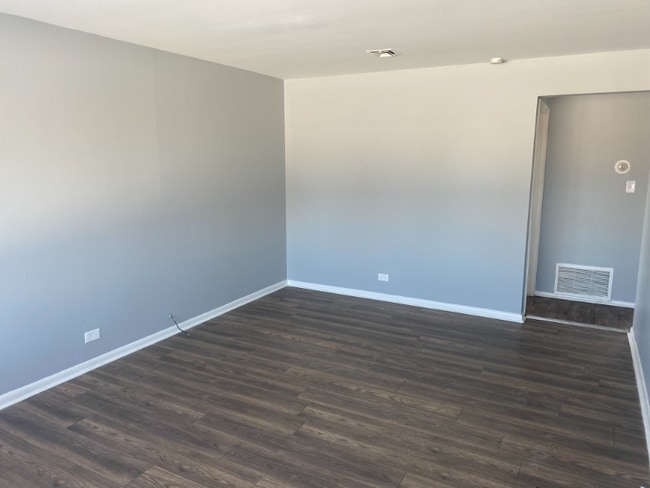 Photo - 444 W Hickory St