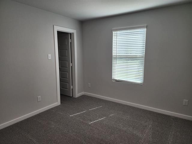 Photo - 1010 Rosemary Hl Dr