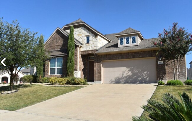 Spacious 4-bedroom, 2.5 bath, 3 car garage... - Spacious 4-bedroom, 2.5 bath, 3 car garage... Casa