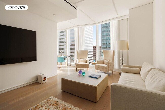 Photo - 100 E 53rd St