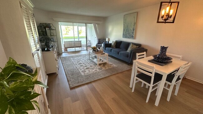 Photo - 3661 Via Poinciana Unit 113